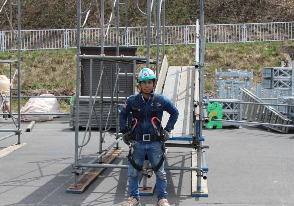 岩手県 釜石市 足場工事 法面足場 吊足場 プラント足場 鳶工事 土木工事 各種リース vmax 土木工事 リフォーム工事 システム吊り足場